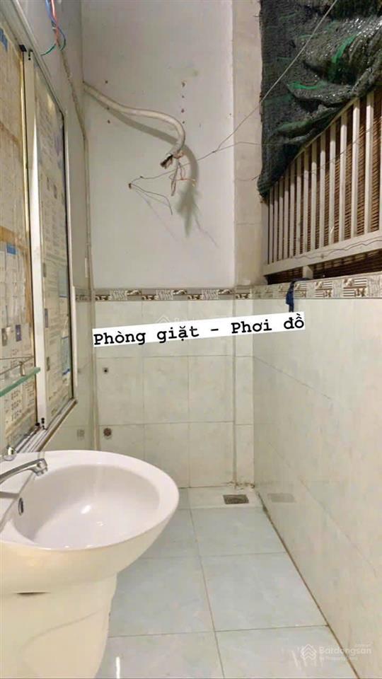 Nhà hẻm 88 nguyễn văn quỳ 4x18m 1 lầu 3 pn 2 wc nhà rộng rãi, thoáng mát