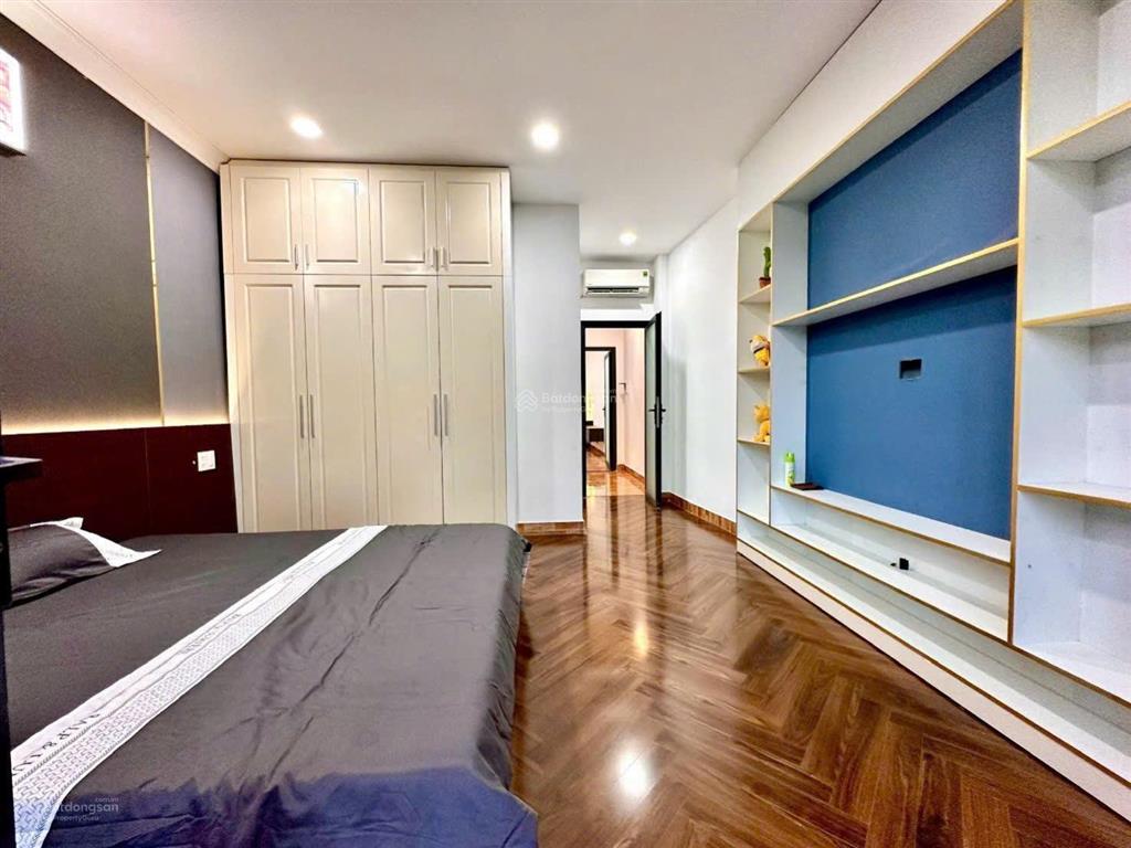 Nhà 4 tầng full nội thất mới đẹp vào ở ngay đường nguyễn văn quỳ, quận 7