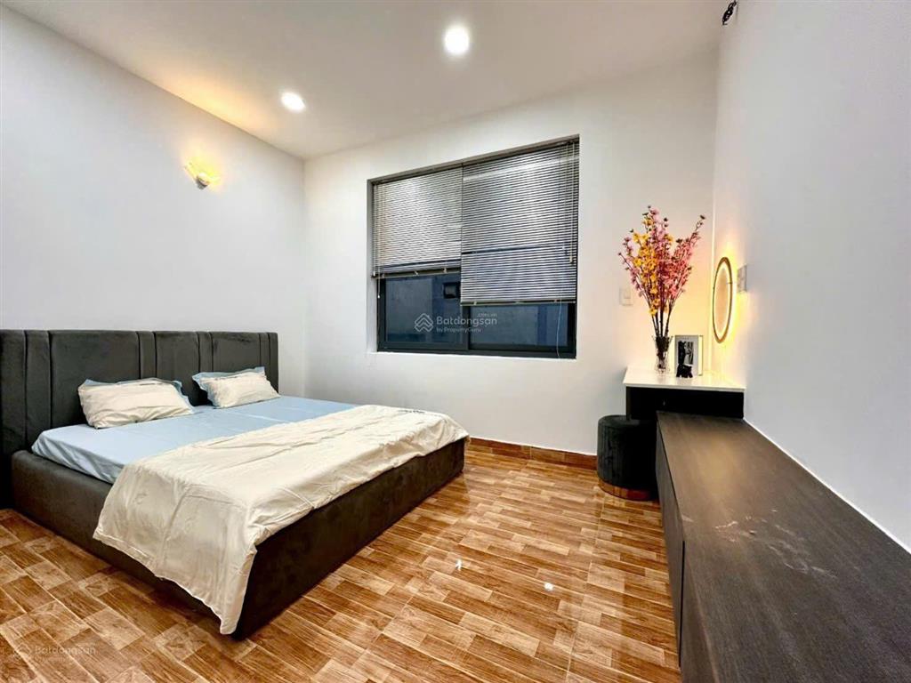 Nhà 4 tầng full nội thất mới đẹp vào ở ngay đường nguyễn văn quỳ, quận 7