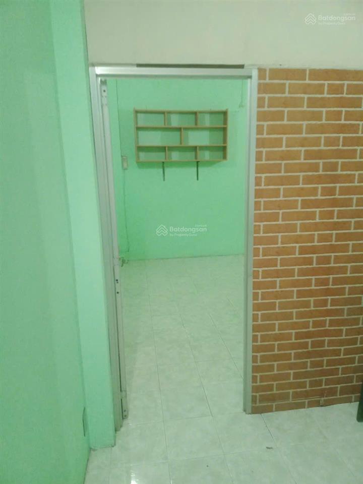 Chủ cần bán gấp nhà 4,1m x 23m xd 1 lầu hẻm thẳng 1 sẹc sát bên nhà thờ thuận phát q7