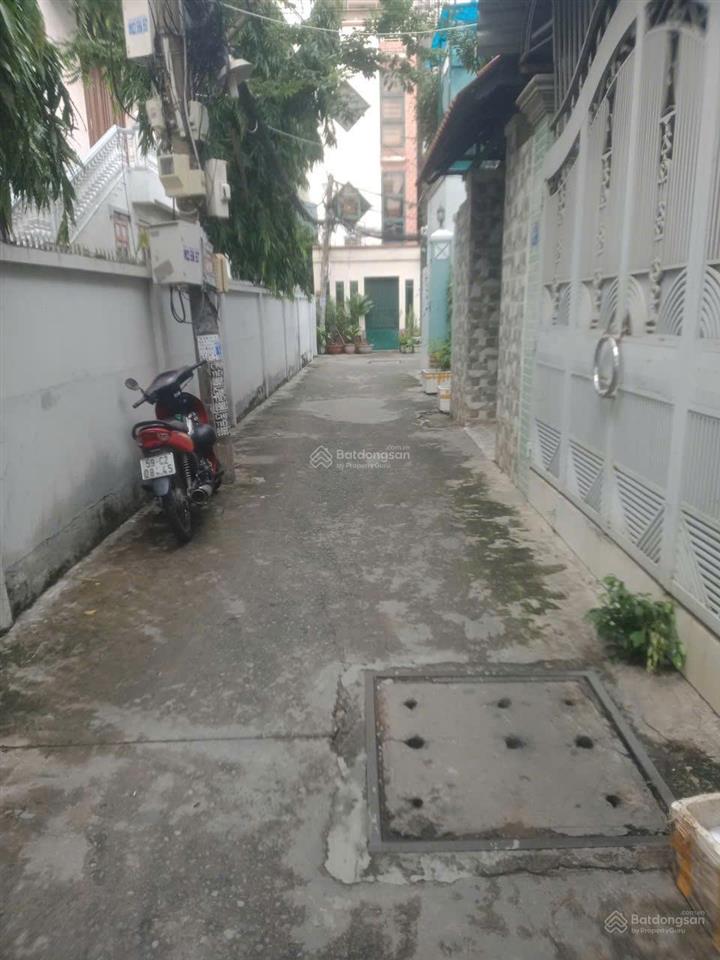 Chủ cần bán gấp nhà 4,1m x 23m xd 1 lầu hẻm thẳng 1 sẹc sát bên nhà thờ thuận phát q7
