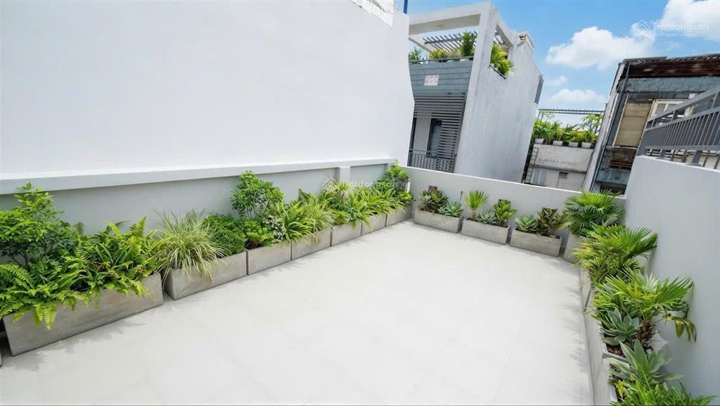 Nhà 4 tầng 4x15m kdc tân quy đông sát bên lotte mart, khu yên tĩnh, an ninh