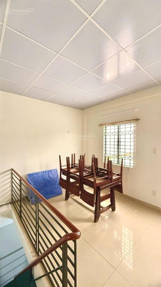 Nhà 4 tầng 4x15m kdc tân quy đông sát bên lotte mart, khu yên tĩnh, an ninh