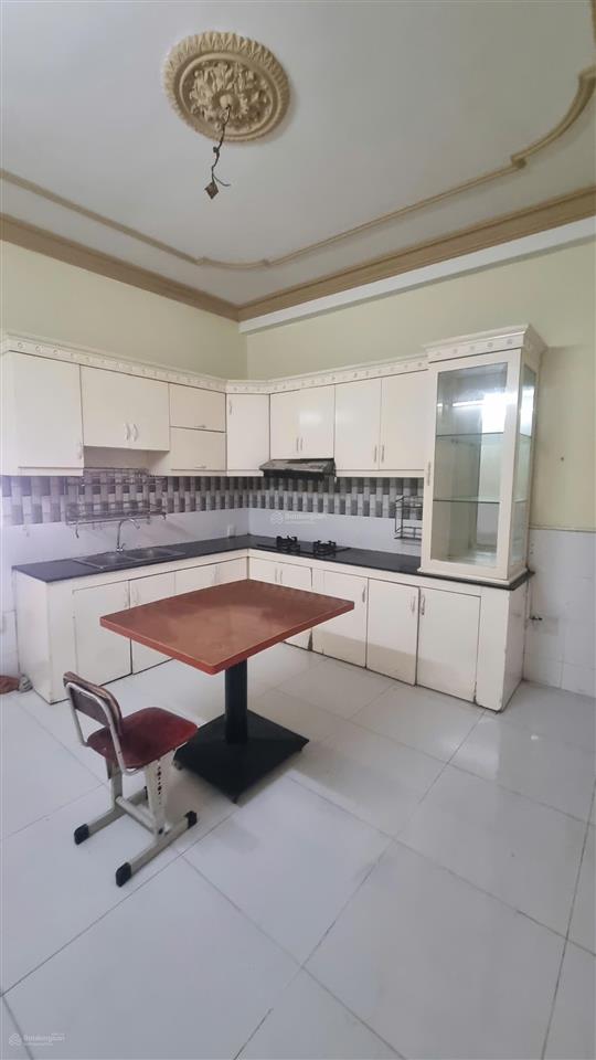 Nhà 4x20 3 tầng hxh lâm văn bền, q7 khu cao ráo không ngập nước