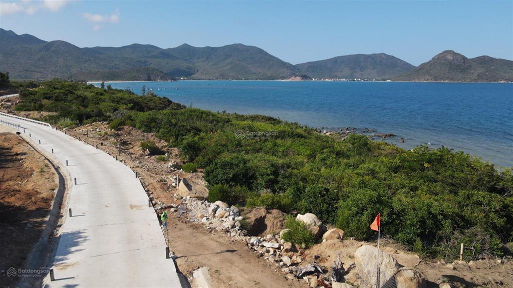 Đất view mặt biển vịnh ninh vân