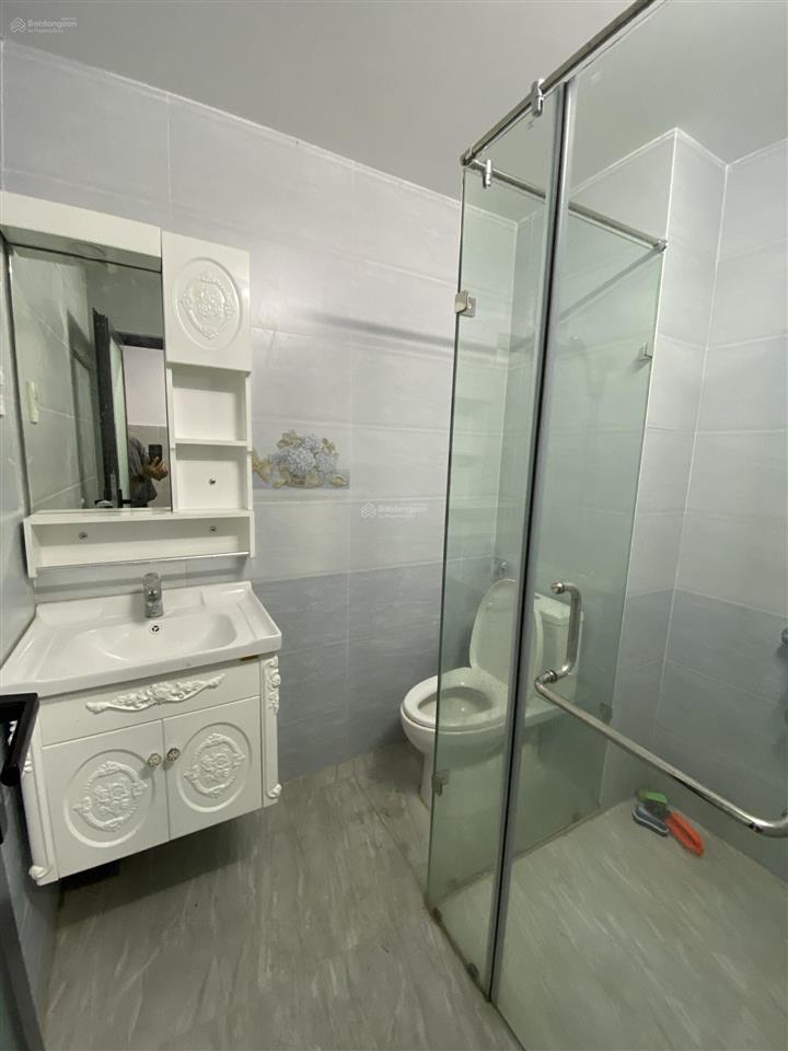 Cho thuê phòng trọ nguyễn đình chiểu, 7 triệu/th, 32 m2, phường 5, quận 3, tp. hcm