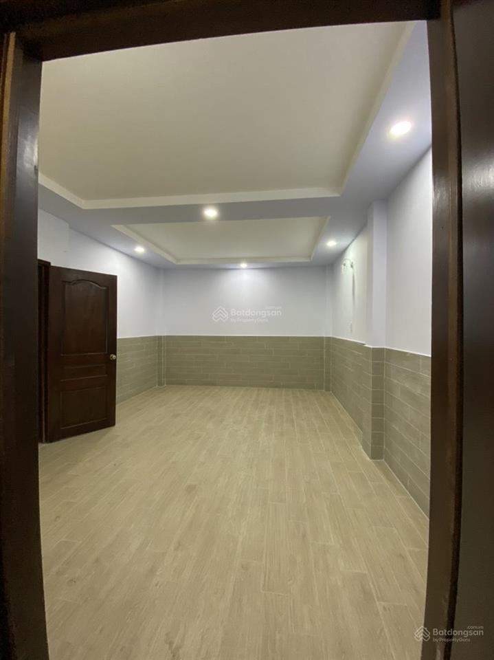 Cho thuê phòng trọ tại đường điện biên phủ, phường 5, quận 3, tp.hcm, 6,8 triệu, 28 m2