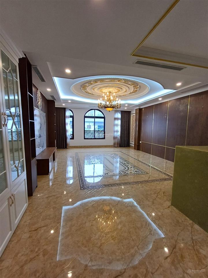 Cho thuê biệt thự mới hiện đại kđt mễ trì hạ. dt 230m x 4 tầng, mt 12m. giá 50tr