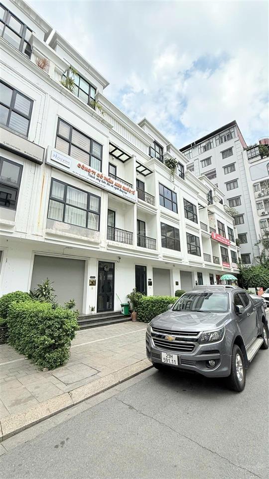 Cho thuê shophouse vinhomes gardenia hàm nghi mỹ đình 95m² 5 tầng thang máy giá 48tr