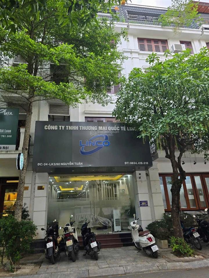 Cho thuê biệt thự mới đẹp, hiện đại kđt mỹ đình 2 phố lưu hữu phước dt 200m², xd 110m² 4t. 40tr