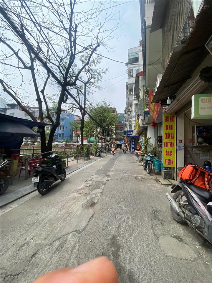 Bán mảnh đất hiếm nở hậu ô tô sát vách đại học thương mại, 140m2 mt 8m. giá 30 tỷ