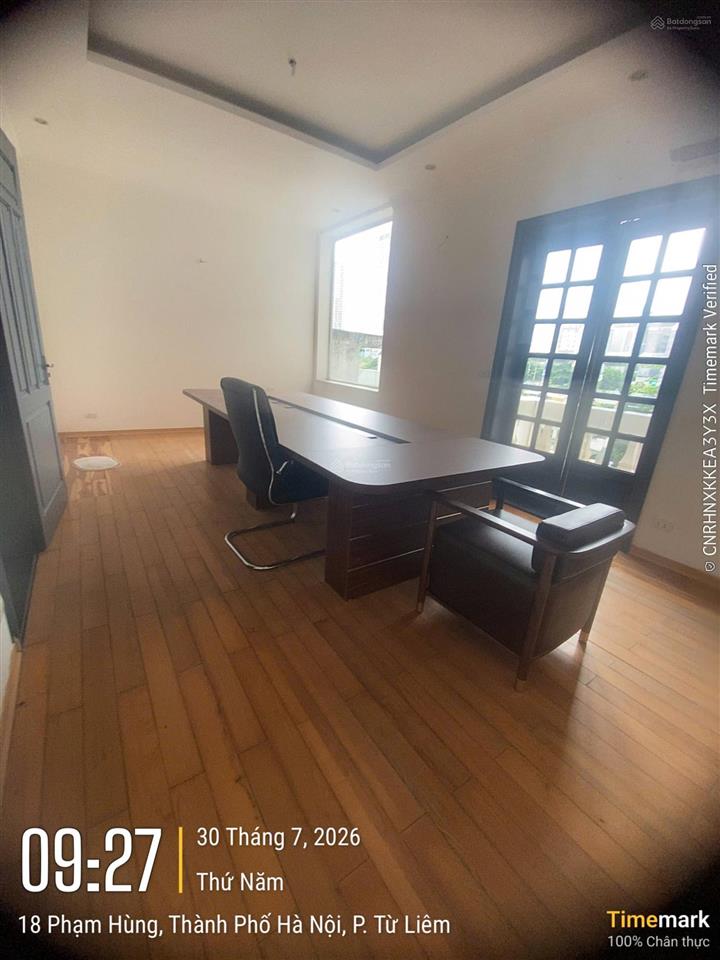 Cho thuê nhà mới tinh 18 phạm hùng dt 130m2 x 4 tầng mt 8m full điều hòa còn bảo hành. giá 37tr