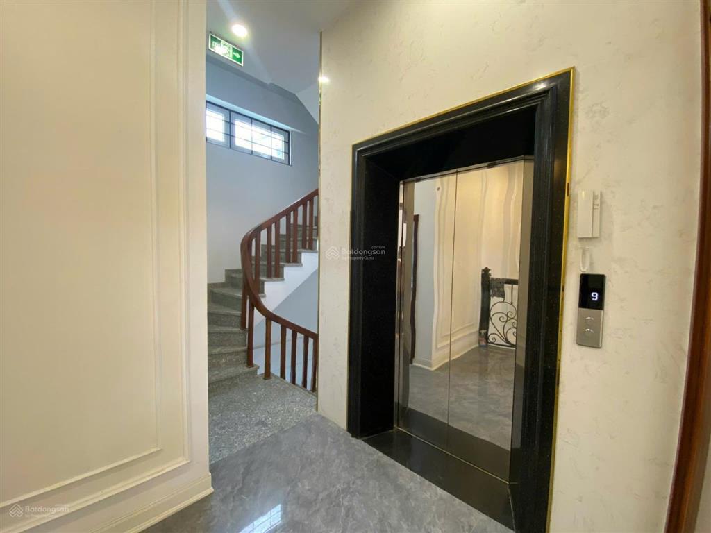 Cho thuê shophouse vinhomes hàm nghi nhà mới, thang máy, giá chỉ 50tr/tháng
