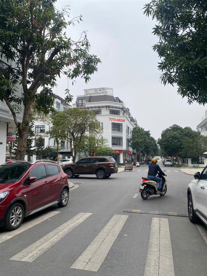 Cho thuê shophouse vinhomes gardenia hàm nghi mỹ đình 95m² 5 tầng thang máy giá 48tr