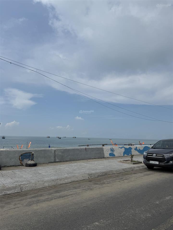 Đất bán trần hưng đạo, xã phước hải, tp hồ chí minh. view biển trực diện, quảng trường. 171m2