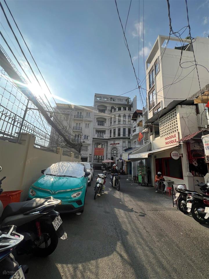 Bán nhà hẻm xe hơi đường nguyễn trãi phường bến thành q1 dt 4m x 9m 1 lầu giá 7 tỷ 6