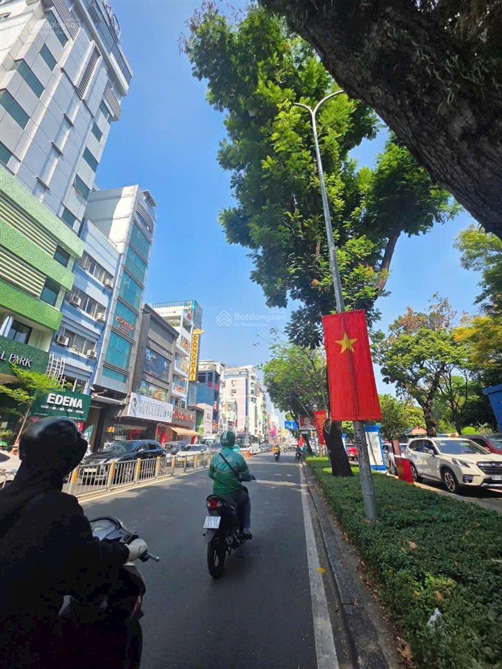 Cho thuê nhà hai mặt tiền đường lý thái tổ phường bàn cờ q3 dt 3m x 7m 1l 3 lầu 1st giá 16 tr/th