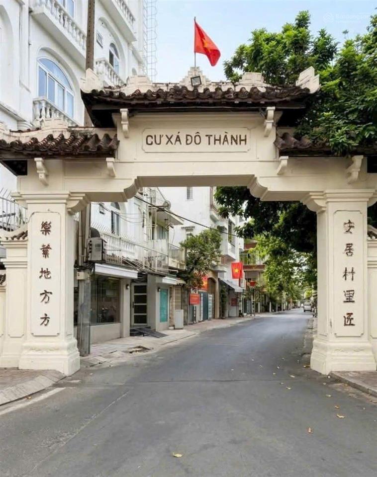 Bán nhà 2 mặt tiền đường số khu cư xá đô thành q3 dt 4.5m x 10m 1 lầu 2pn giá 8 tỷ.