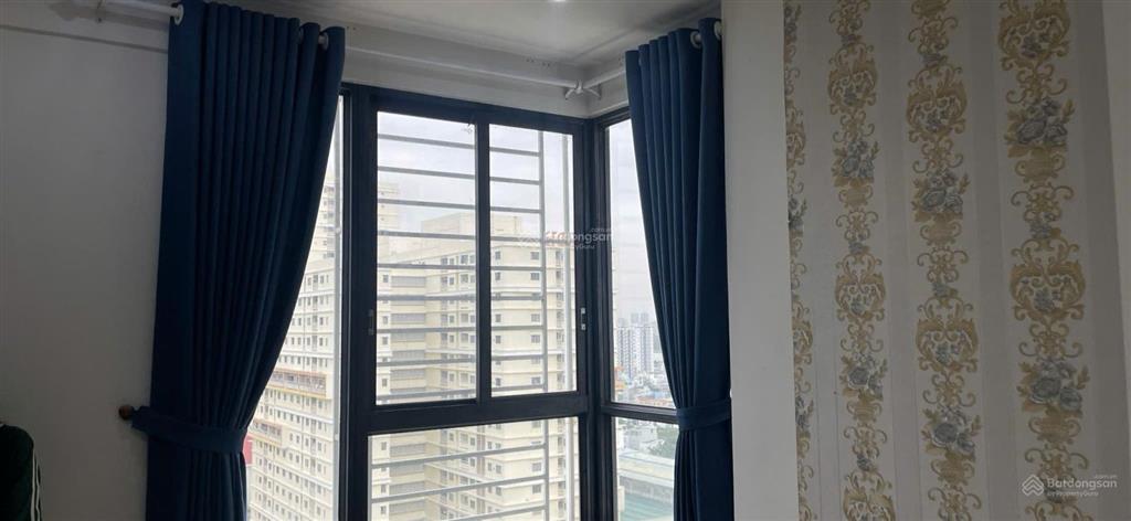 Bán căn hộ toà a1 the era town, lầu cao, 3,8 tỷ, 87m2, 2pn + 2wc, nội thất đầy đủ, giá ưu đãi hot!