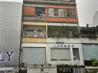 Bán nhà lầu 2 đường võ văn tần quận 3. dt 4 x 17m. giá 3.9 tỷ