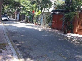 Nhà bán hẻm xe hơi 8m đường sư vạn hạnh p hòa hưng dt 4.2*14m dòng tiền 30tr/tháng giá 15.5 tỷ.