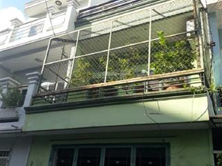 Nhà bán chính chủ hẻm ô tô ngay trung tâm quận 10 p8 dtcn 60m2 đất, nhà cũ tiện xây mới, giá 10.xt