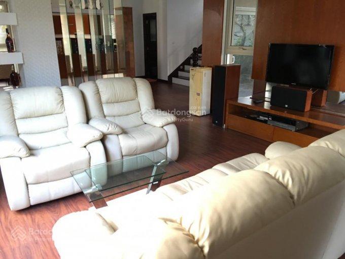 Nhà đẹp kết cấu sẵn hxh 8m đường 3/2 p vườn lài, dt (4.5m*13m) 1 tr, 3 lầu , st giá bán 12.5 tỷ tl