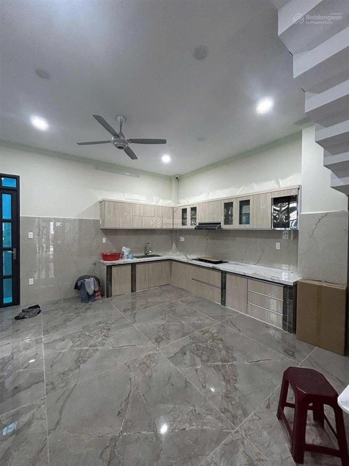 Chính chủ bán nhà hxh 8m đường lý thường kiệt, kết cấu 4 lầu sân thượng, giá bán 16 tỷ tl