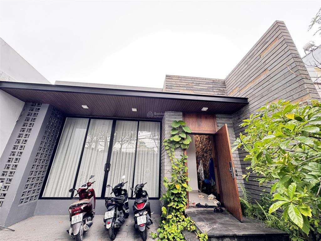 Bán nhà mt gò dưa, phường tam bình, thủ đức, 8.5x25m, 190m2, xây dựng kiểu biệt thự, giá 15,99 tỷ