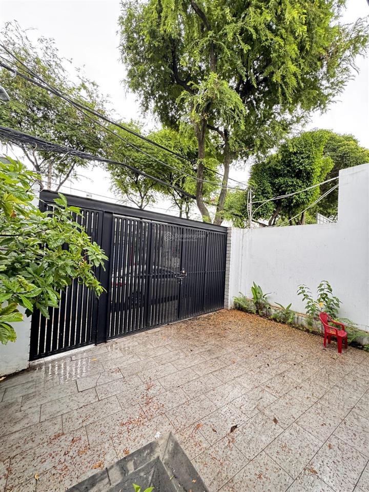 Bán nhà mt gò dưa, phường tam bình, thủ đức, 8.5x25m, 190m2, xây dựng kiểu biệt thự, giá 15,99 tỷ