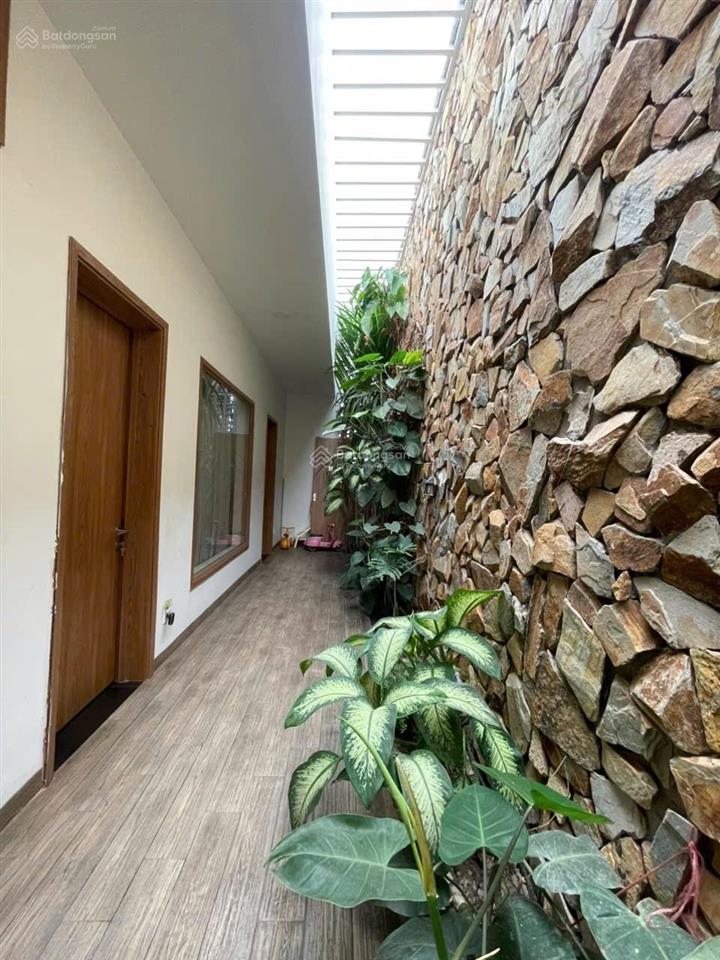 Bán nhà mt gò dưa, phường tam bình, thủ đức, 8.5x25m, 190m2, xây dựng kiểu biệt thự, giá 15,99 tỷ