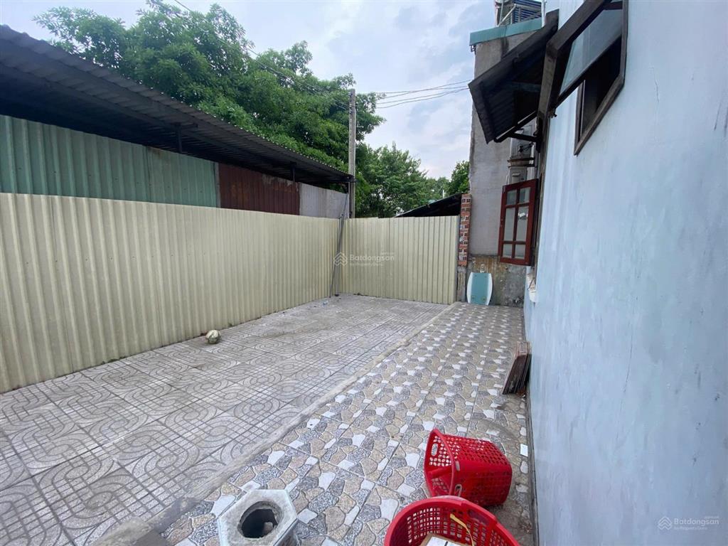 Bán nhà mt đường kính nổi, p. tân đông hiệp, ngã tư chiêu liêu, hcm, 15x20m, 3 tầng, giá chỉ 10,9tỷ