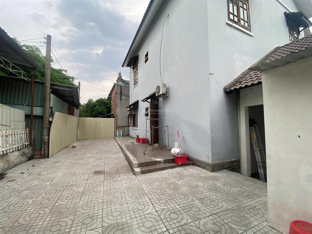 Bán nhà mt đường kính nổi, p. tân đông hiệp, ngã tư chiêu liêu, hcm, 15x20m, 3 tầng, giá chỉ 10,9tỷ