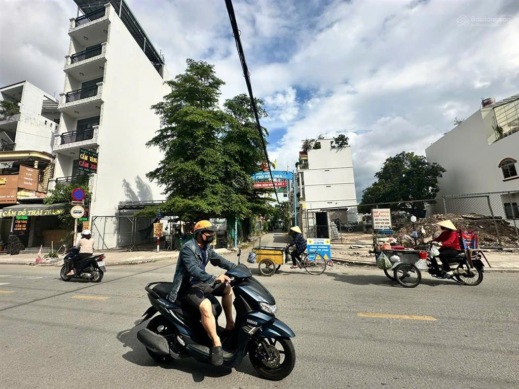 Bán nhà góc 2 mt tân thành, q.tân phú, 8.2x28m, nở hậu 11.5m, dt269m, cpxd 7 tầng, 33tỷ