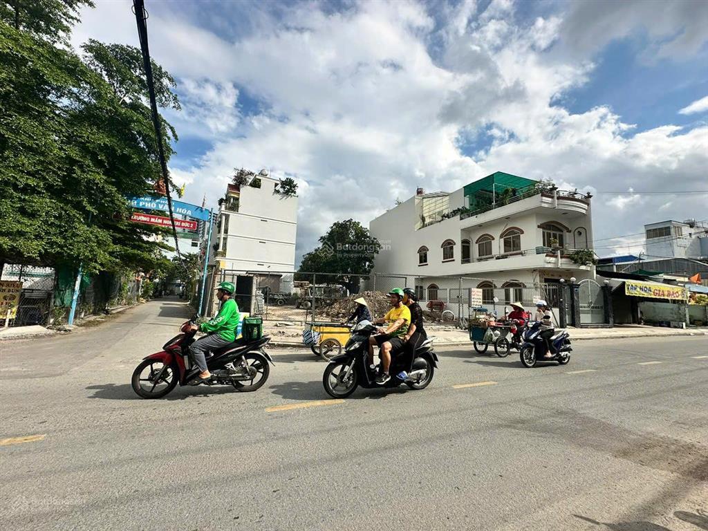 Bán nhà góc 2 mt tân thành, q.tân phú, 8.2x28m, nở hậu 11.5m, dt269m, cpxd 7 tầng, 33tỷ