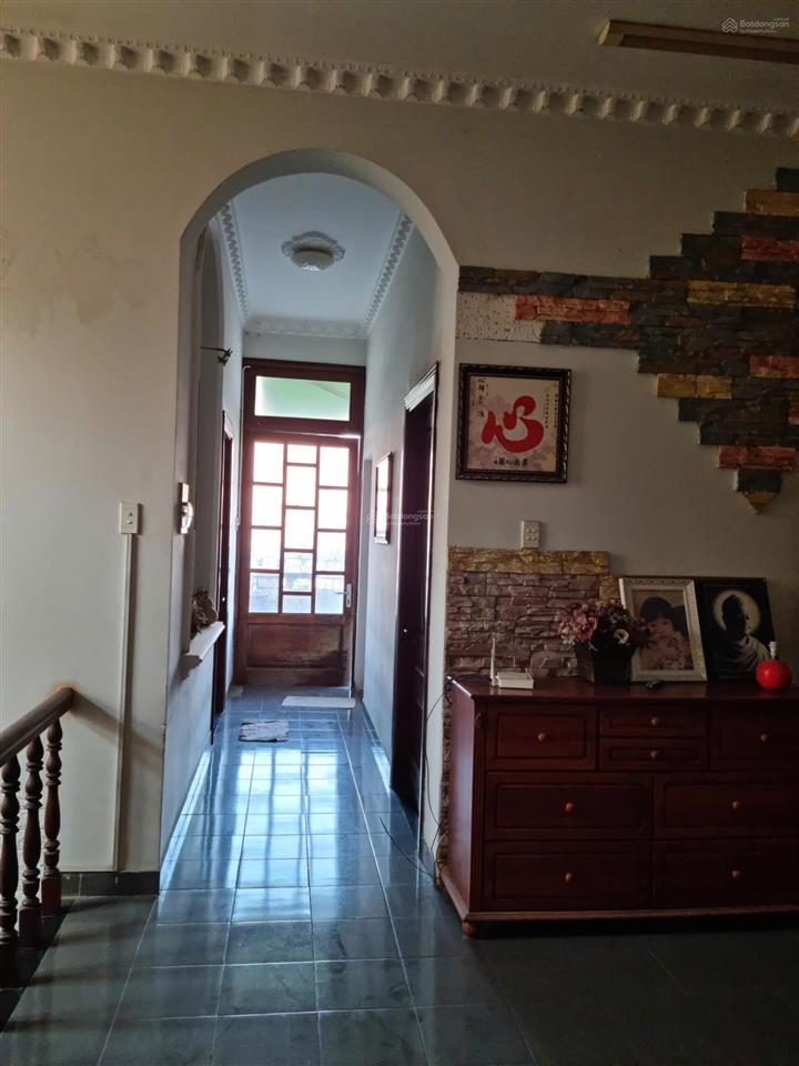 Bán biệt thự cư xá phúc hải, biên hòa, 8x23m, trệt 2 lầu, cách nguyễn ái quốc 200m, giá 10 tỷ