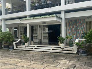 Gần 1000m2 mtt trần huy liệu giá 190 tỷ, hàng hiếm chính chủ