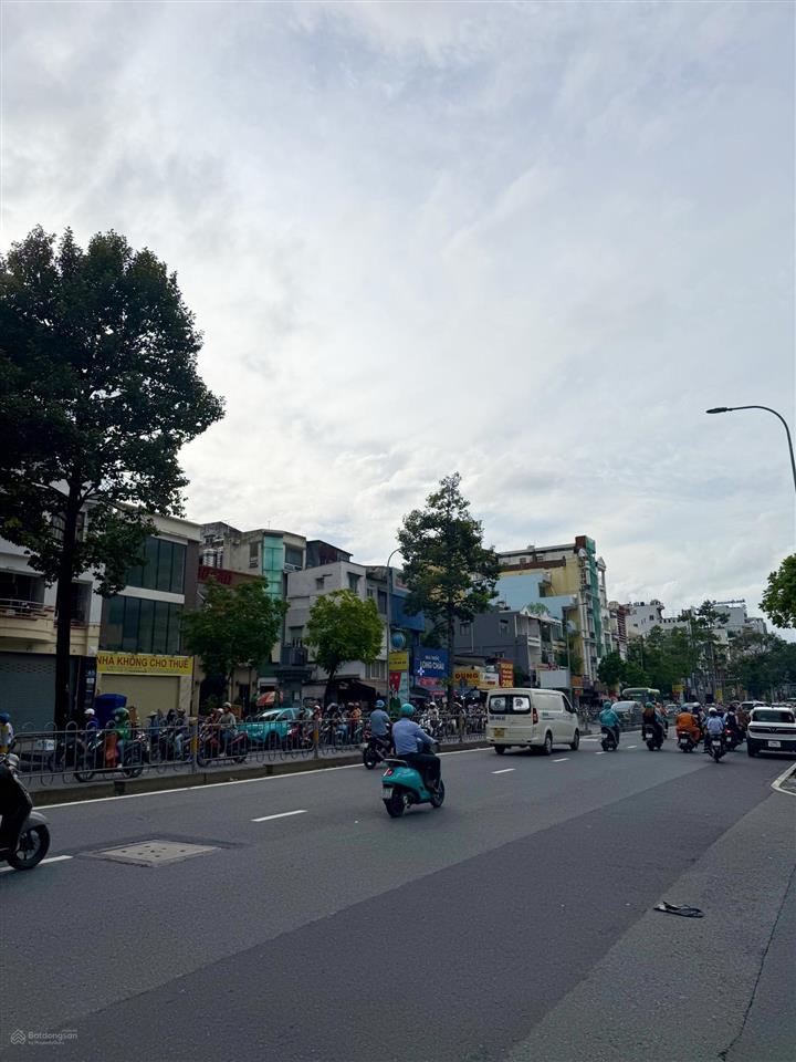 Bán nhà mặt tiền đường nguyễn thái học, (quận 1 cũ), hầm + 7 tầng, giá 50 tỷ thương lượng