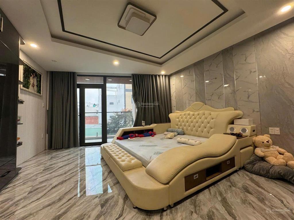 Mặt tiền an dương vương, quận 5 (dt 4x25m, 4 tầng)  31 tỷ, ngay chợ an đông mới (cần bán gấp)