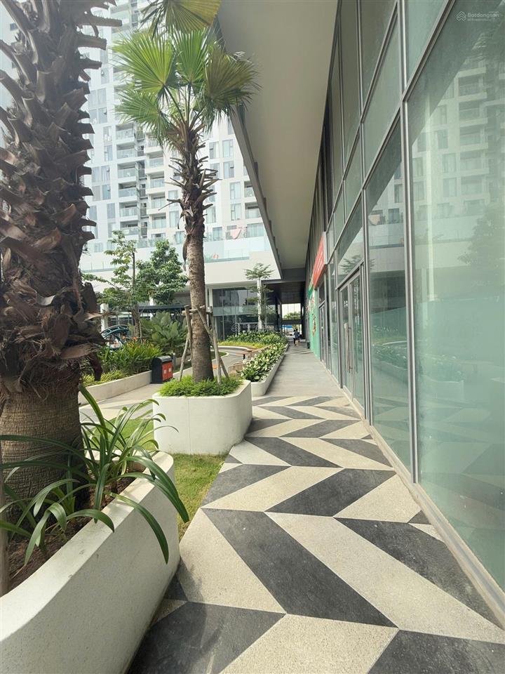 Chính chủ gửi cho thuê shophouse 139m2, 2 tầng giá 20tr/th, nhà đã hoàn thiện cơ bản