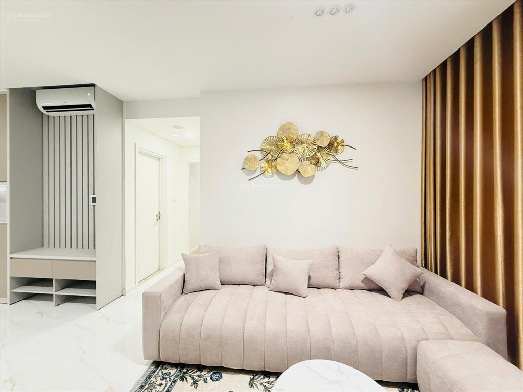 Giá tốt, bán căn hộ 2pn, 2wc, 80m2 giá 5,1tỷ, đã có sổ hồng, full nội thất, xem nhà 24/07