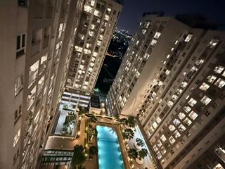 Chinh chủ bán căn hộ 1pn, 1wc, 49m2, giá 3,280 tỷ bao thuế phí, sẵn hđ thuê 8,5trieu, view hồ bơi