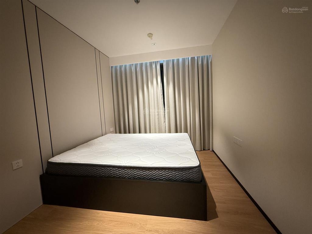 Chính chủ cho thuê 3pn, 2wc, 110m2 giá 19 triệu full nội thất chỉ kéo vali vào ở view lm 81