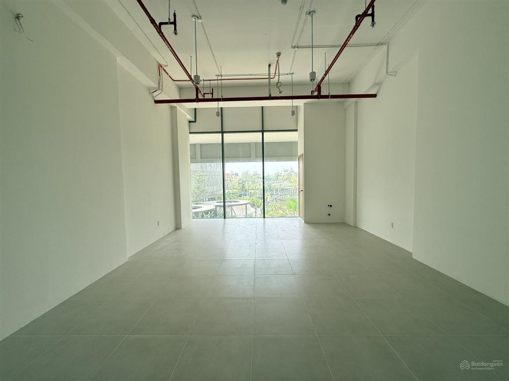 Cho thuê shophouse khối đế urban green 12 triệu/tháng, free 3 tháng tiền thuê, giảm 50% tiền thuê