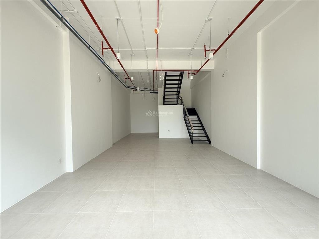 Cho thuê shophouse khối đế urban green 12 triệu/tháng, free 3 tháng tiền thuê, giảm 50% tiền thuê