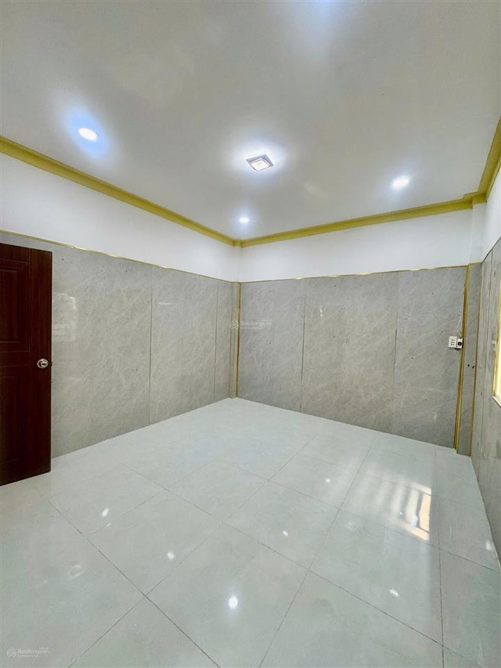 Bán nhà hẻm cách mt 20m tân hương, q. tân phú dt 5.3x5m 2 tầng 55m2 (sổ hồng riêng, ko lộ giới)