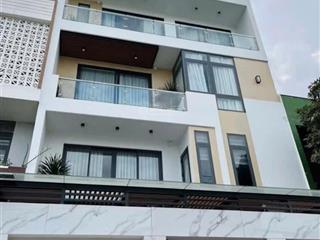 Bán nhà nhà 5 tấm hẻm lớn 8m lạc long quân p5, q11 dt (6x15)m, 13pn 13wc. giá 10.tỷ (tl)