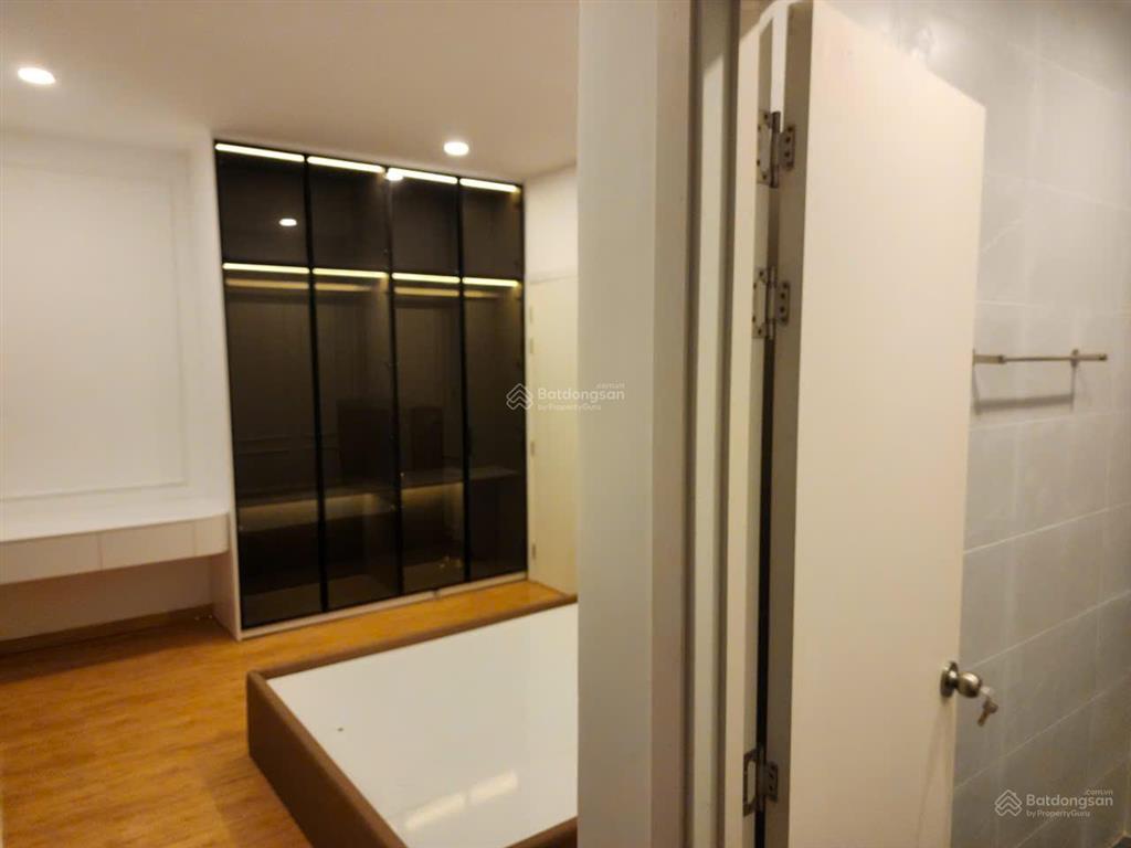 Cho thuê phòng  đường cách mạng tháng tám, quận 3