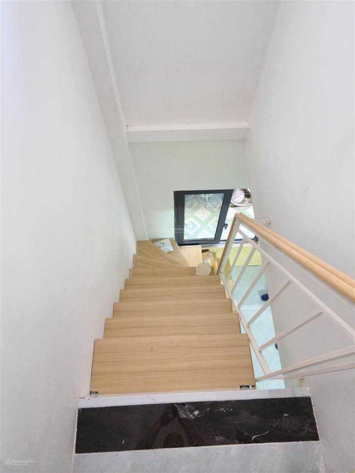 Bán nhà hẻm 606 3/2, p. diên hồng q10, dt 4x5m, 3 tầng mới, 3.8 tỷ tl