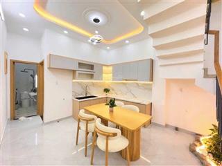 Bán nhà hẻm 606 3/2, p. diên hồng q10, dt 4x5m, 3 tầng mới, 3.8 tỷ tl